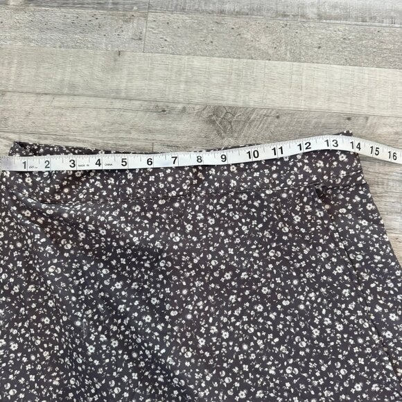 Joyfolie Mia Joy grey floral wrap front hi waist maxi skirt size medium F48 - Picture 4 of 7